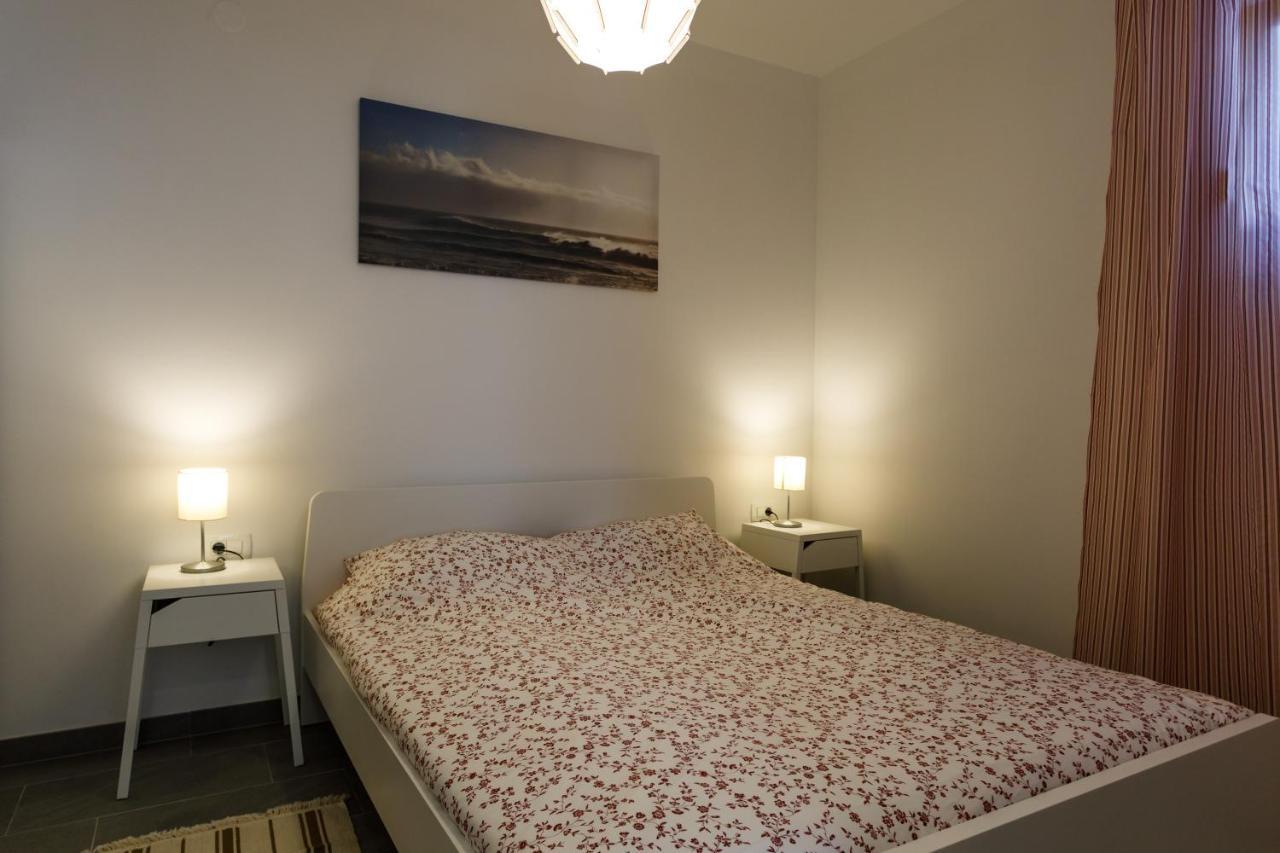 Golden Island Apartments คิร์ก ภายนอก รูปภาพ